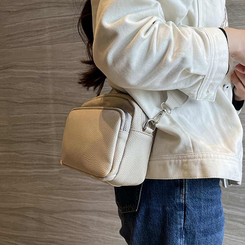 Leila - Refined Shoulder Bag