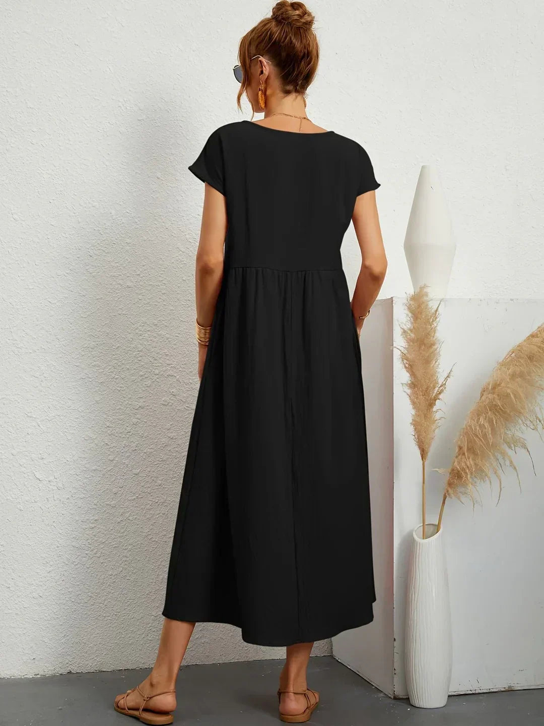 Gabrielle — Timeless Elegant Midi Dress