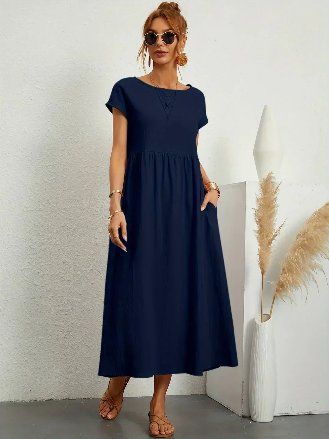 Gabrielle — Timeless Elegant Midi Dress