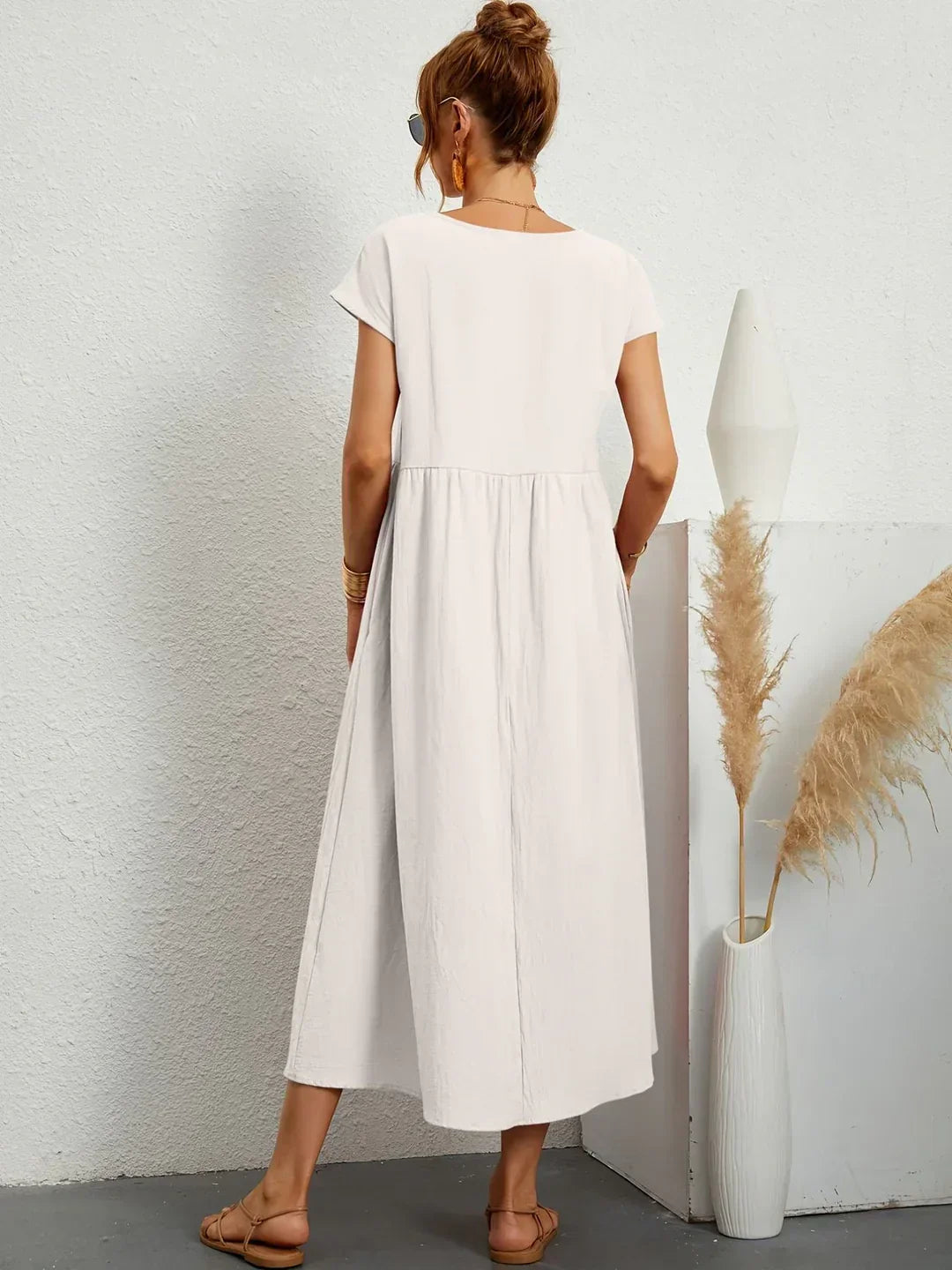 Gabrielle — Timeless Elegant Midi Dress